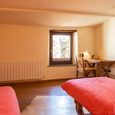 La Costa De Country house Mollo